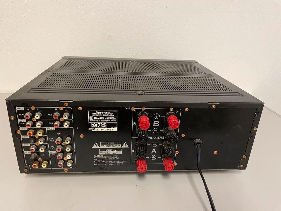 Pioneer A-757 крутой усилитель с двумя трансформаторами. foto 2