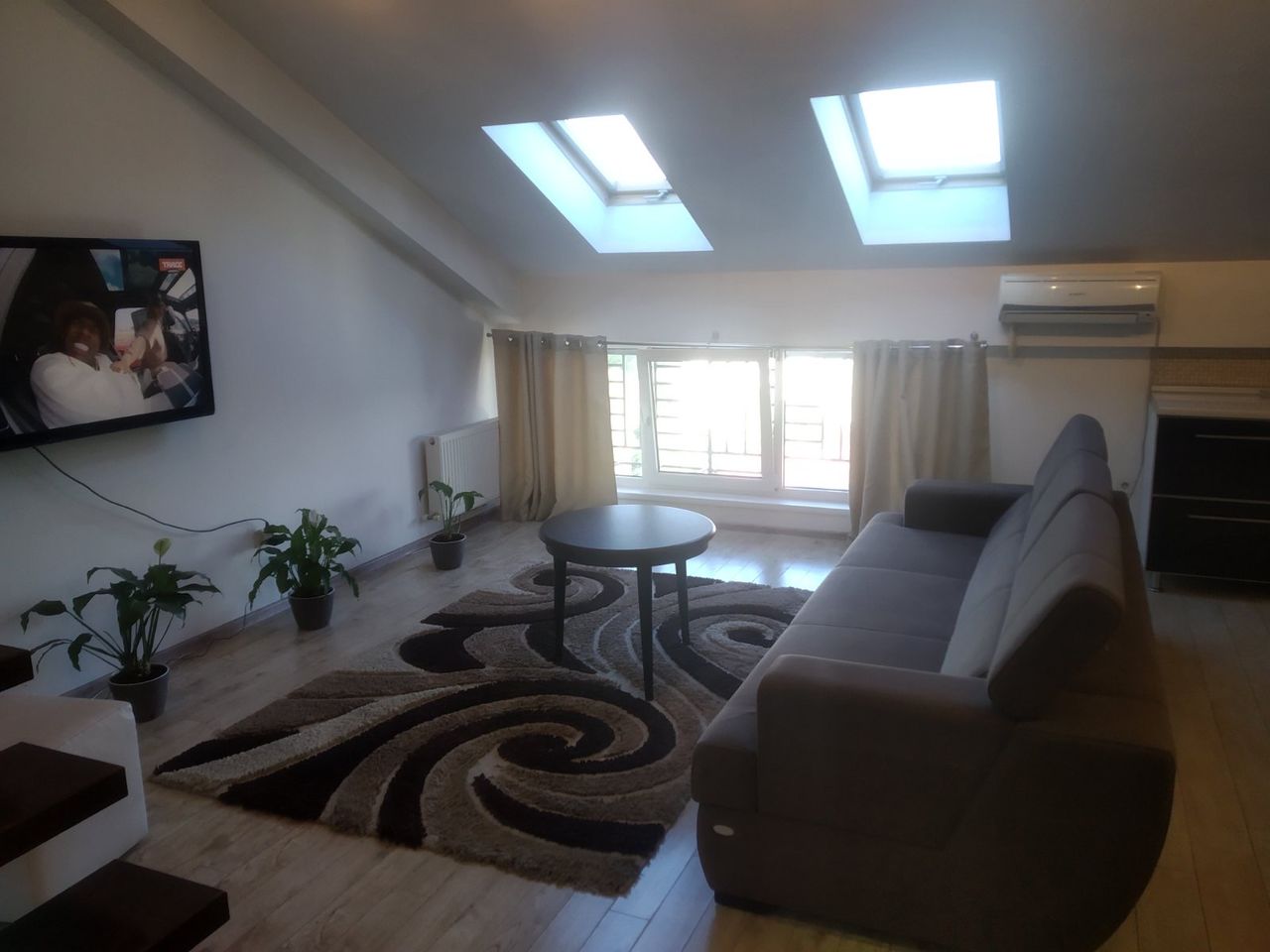 Apartament cu 1 cameră, 60 m², Botanica, Chișinău foto 1