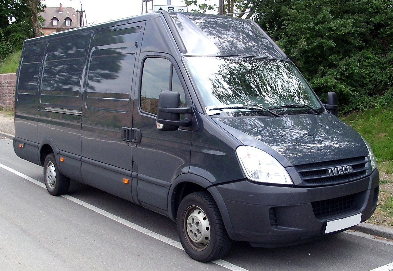 Piese Auto Iveco Daily 4, radiator, capota, bamper, faruri, aripa, caroserie, suspensie foto 0