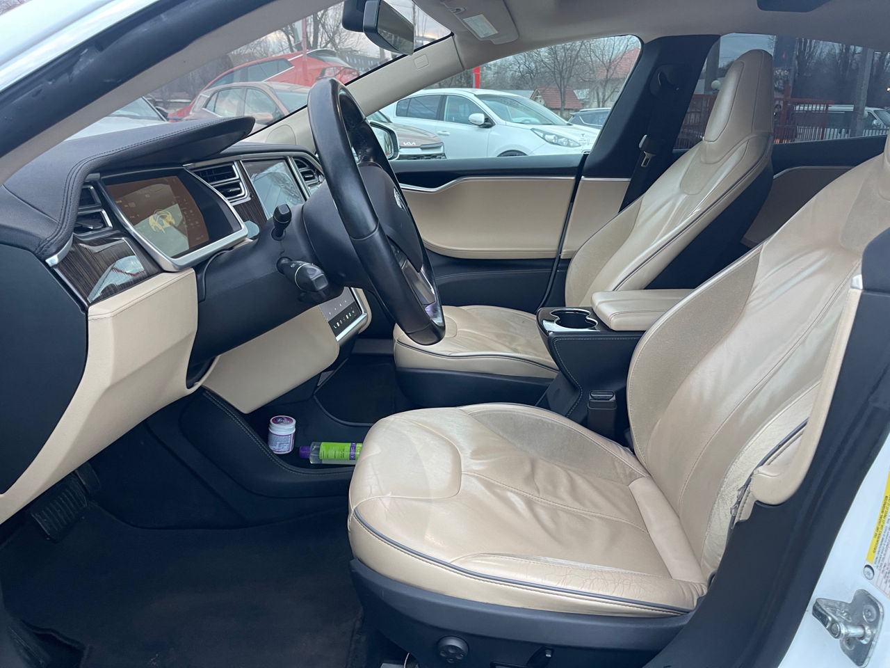 Tesla Model S foto 7