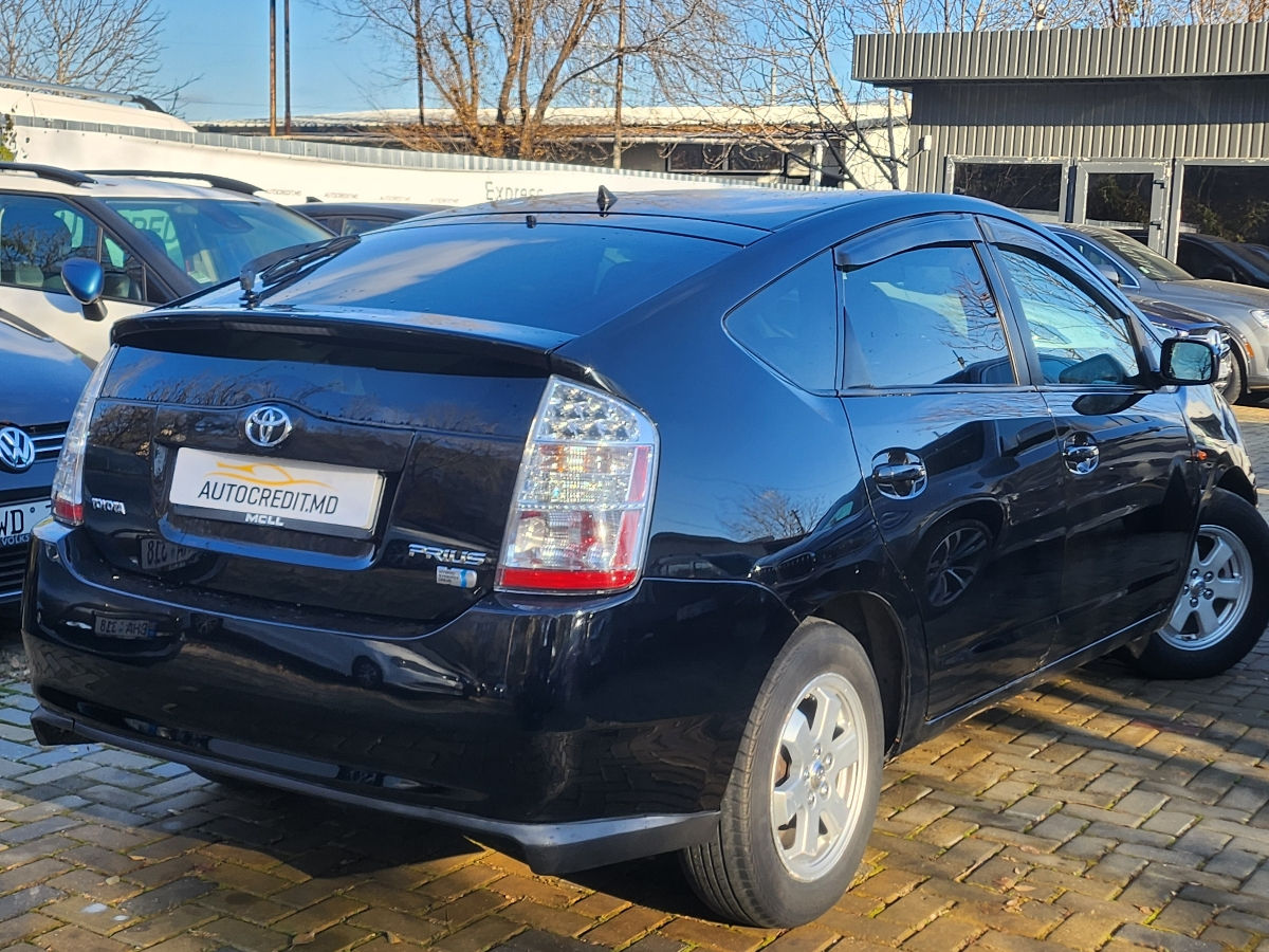 Toyota Prius foto 12