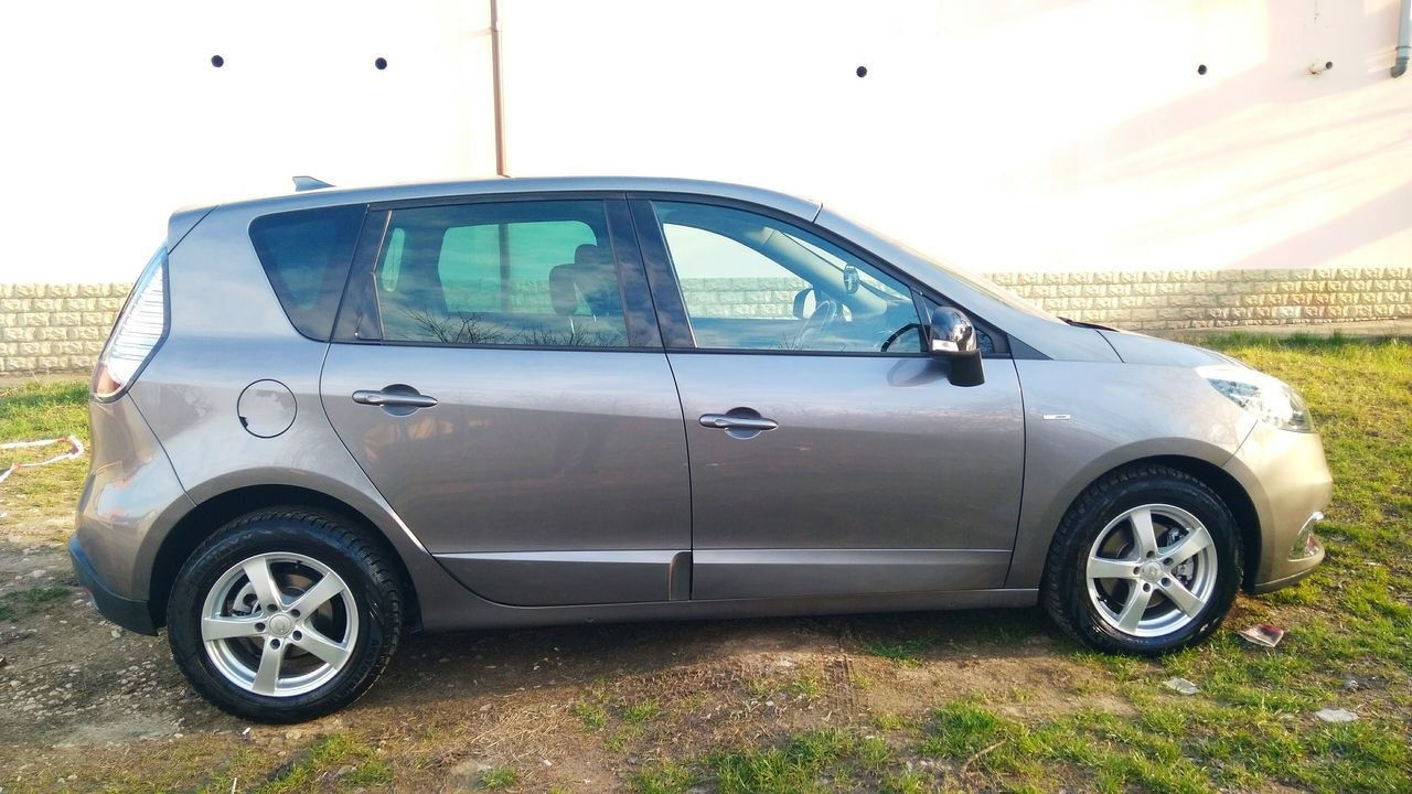 RenaultScenic