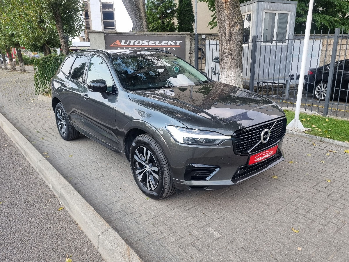 Volvo XC60 2021 photo 3