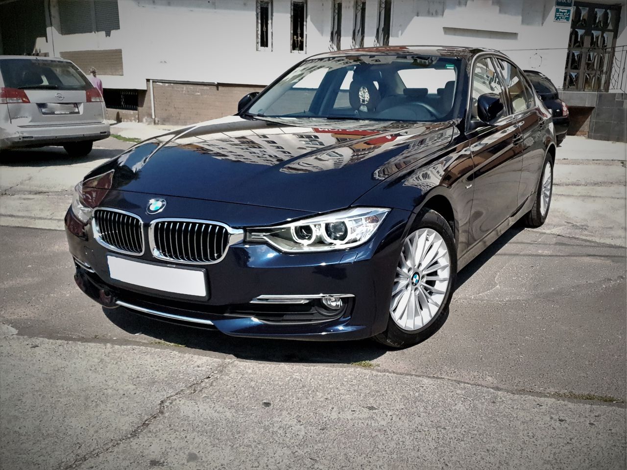 Bmw 320 4x4 2016 chirie auto! rent a car! аренда машин! foto 0