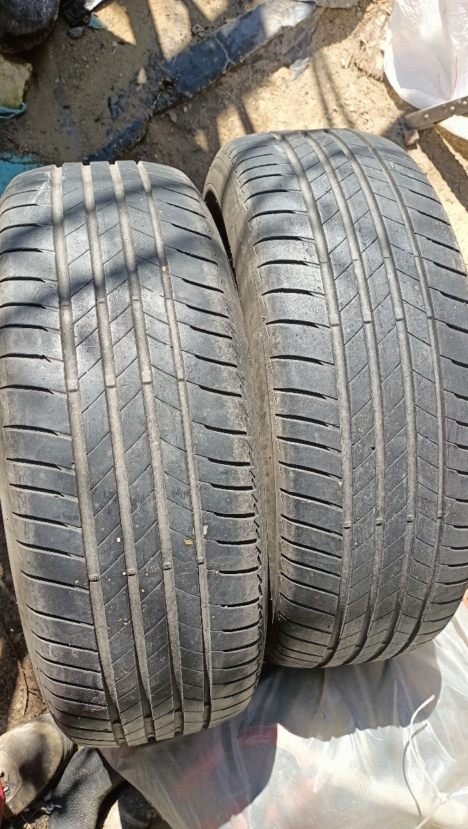 Шины 215/60 R17 фото 0