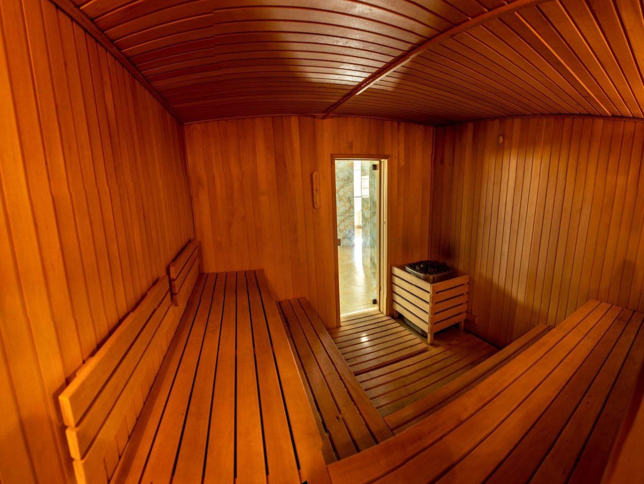 Sauna finlandeză Cricova foto 1