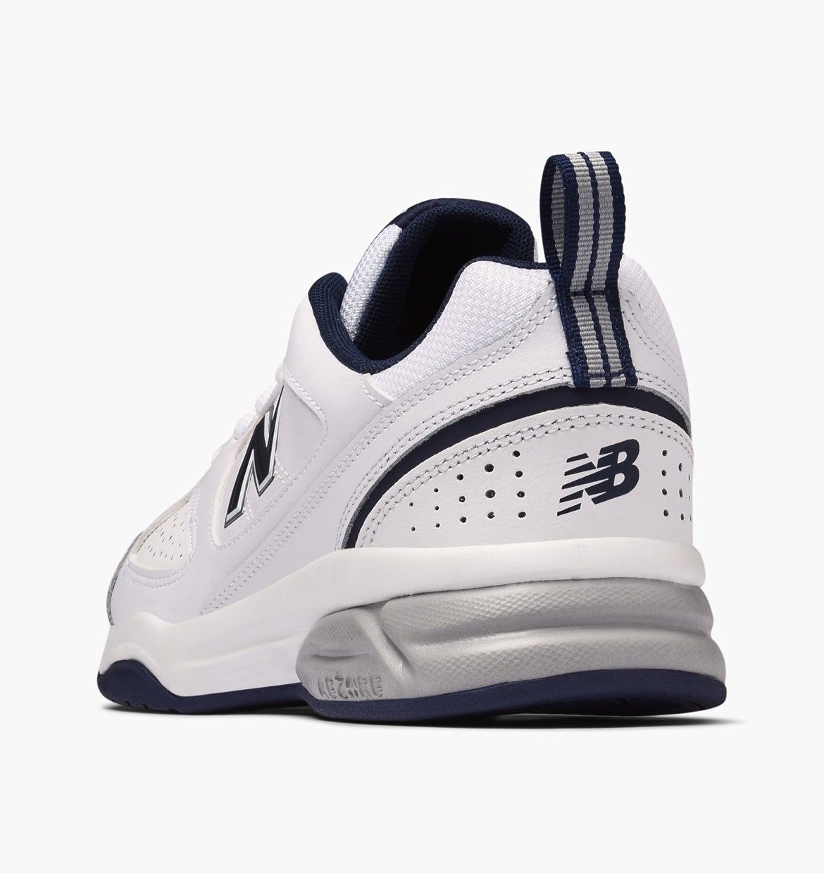New Balance новые кроссовки оригинал натуральная кожа.