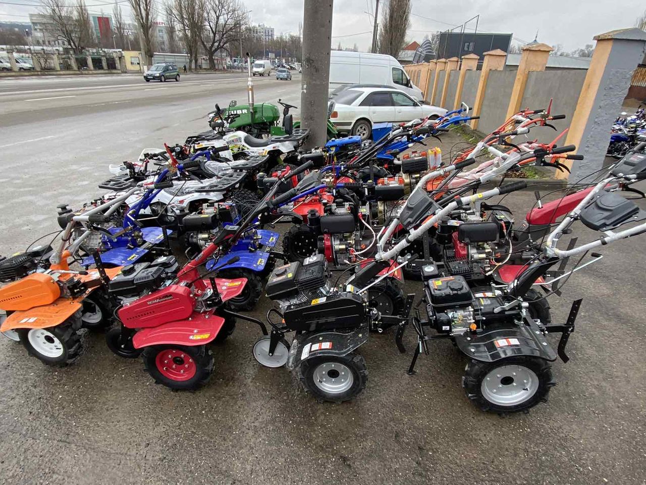 motoblocuri zubr 7-10cai,motorina,benzina,magazin  Motoplus,Calea Mosilor 15 foto 14