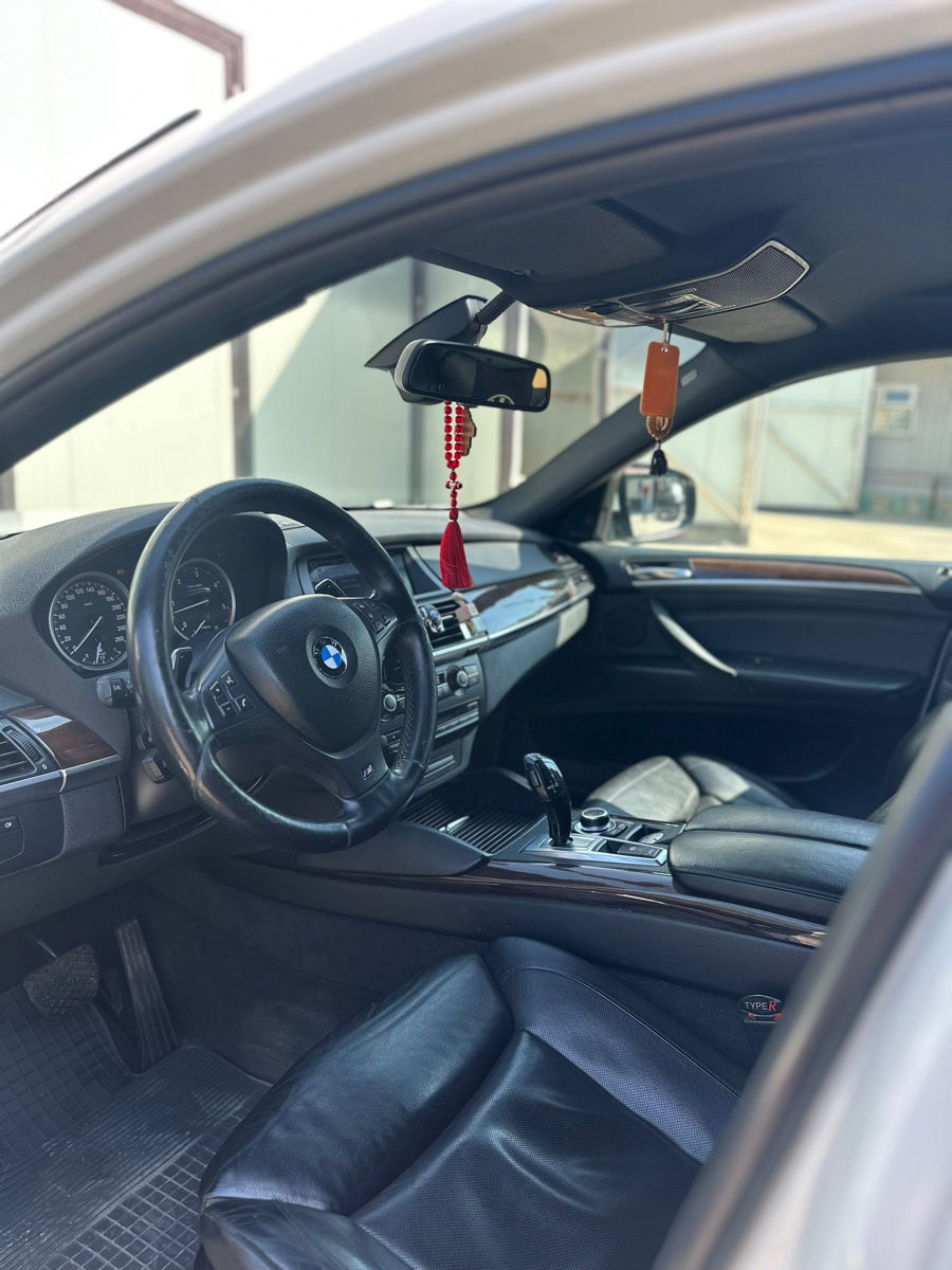 BMW X6 фото 2