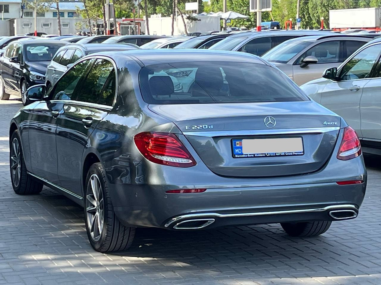 Mercedes E-Class foto 4