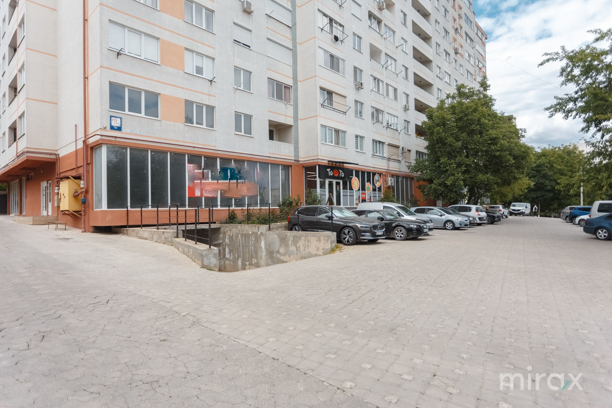 Se vinde spa'iu comercial pe str. Iazului, Poșta Veche, Chișinău foto 1