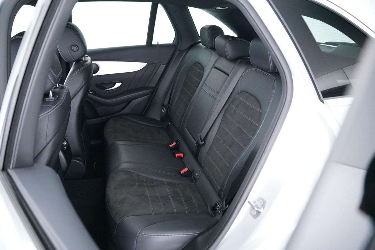 Mercedes GLC foto 10