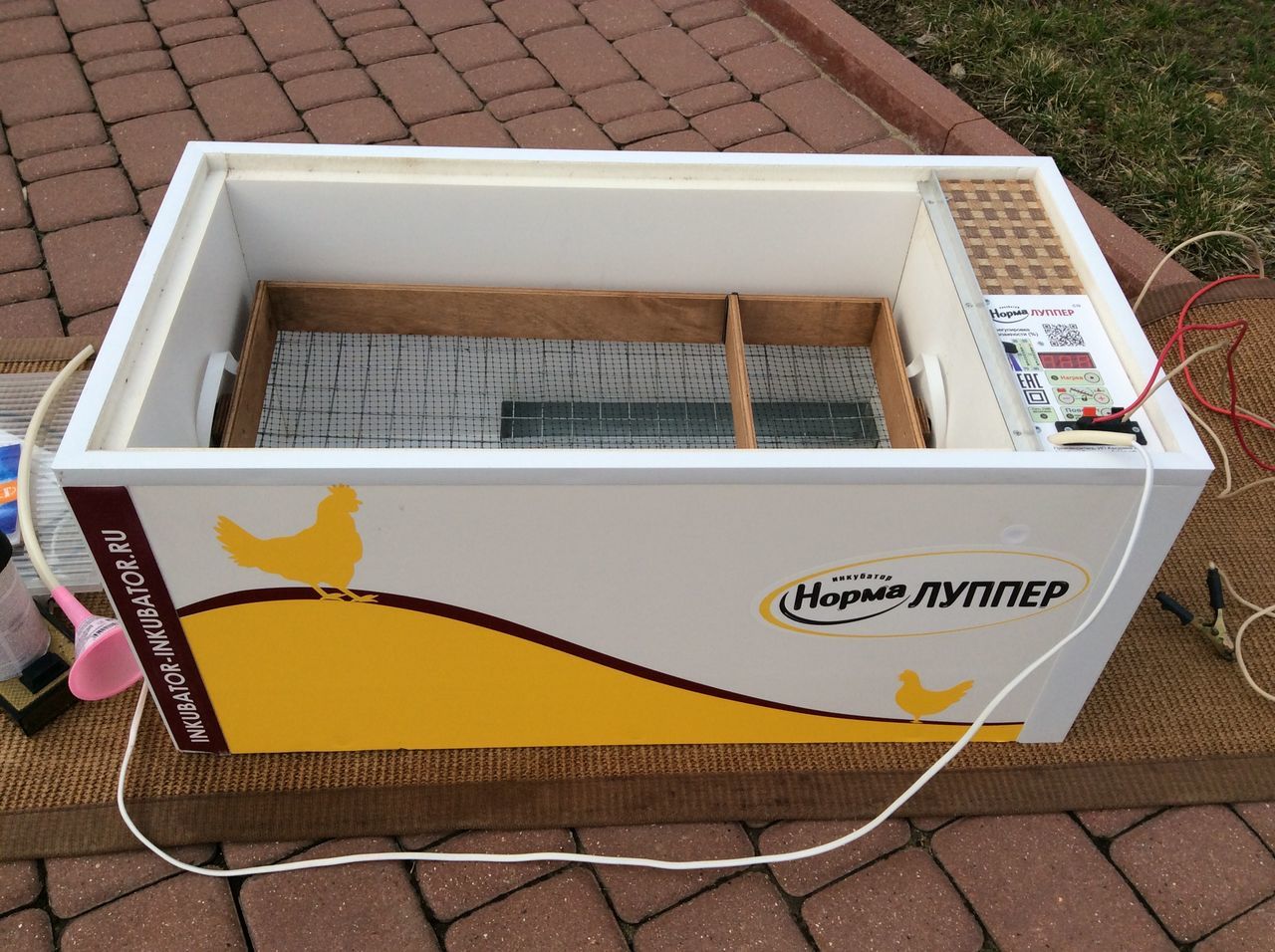Продам инкубатор Норма Луппер с10