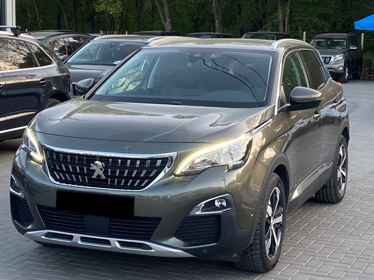 Peugeot 3008 2018 г. с пробегом 197000 км, Дизель, 15499 €