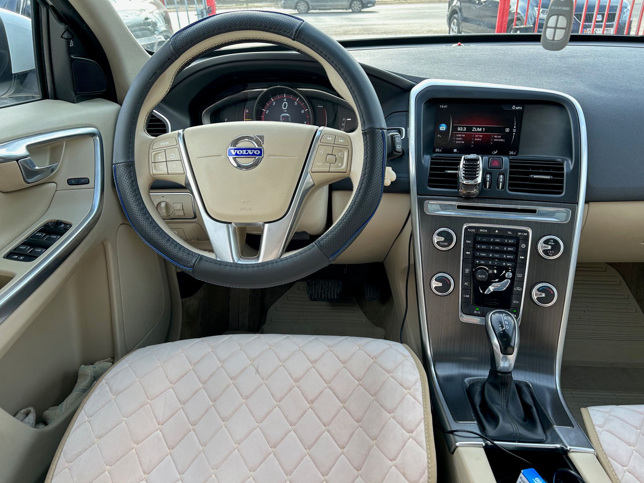 Volvo XC60 foto 7