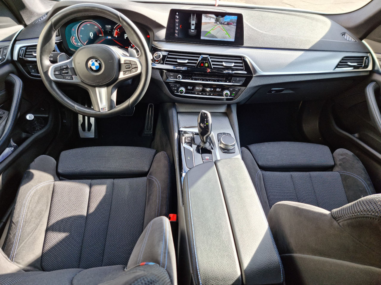 Bmw 520d XDrive Din 2020 Аренда машин! foto 5