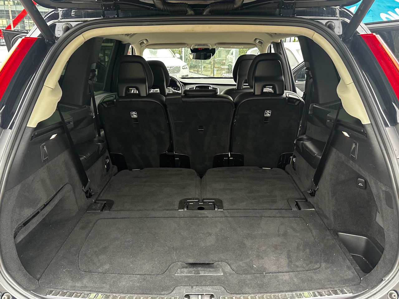Volvo XC90 foto 17