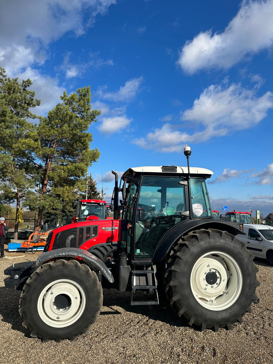 Tractor ArmaTrac 1104Lux 110 c.p. фото 2