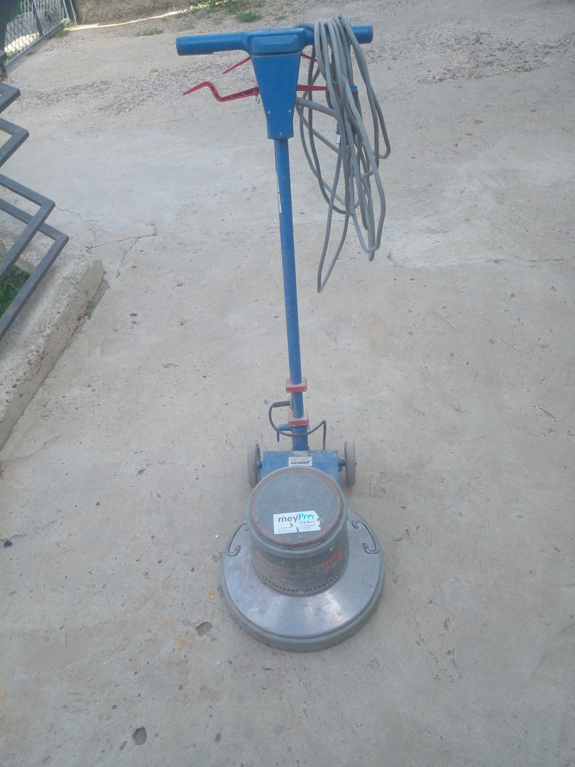 Vund masina de slefuit beton parchet si alte lucruri foto 0