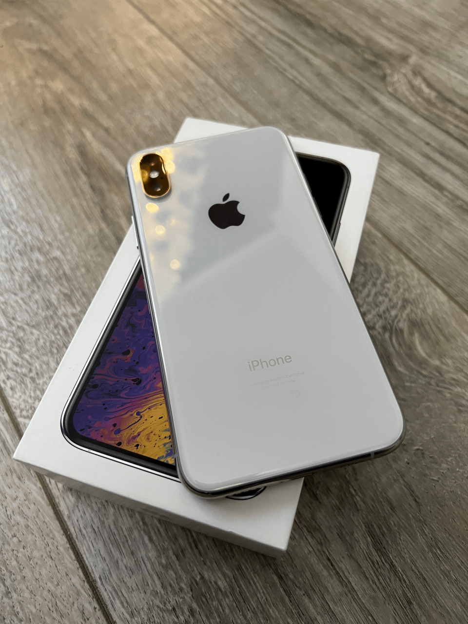 iPhone XS 64 GB