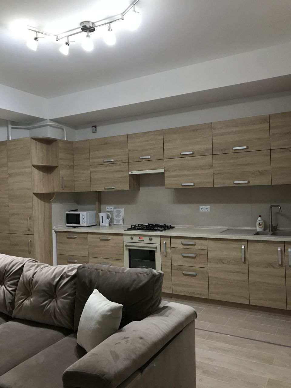 Apartament cu 2 camere, 60 m², Centru, Chișinău foto 6