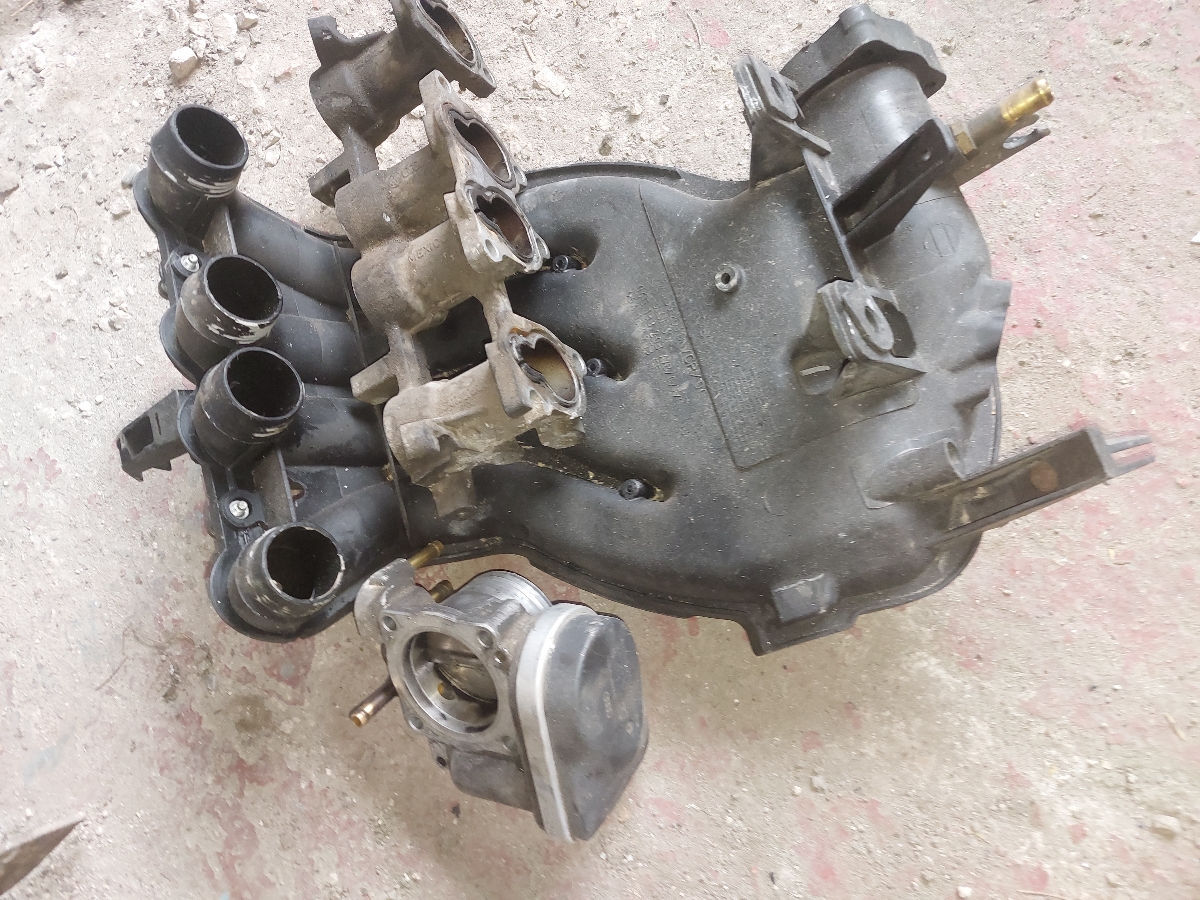 Piese vw touran caddy 2 bsx metan фото 1
