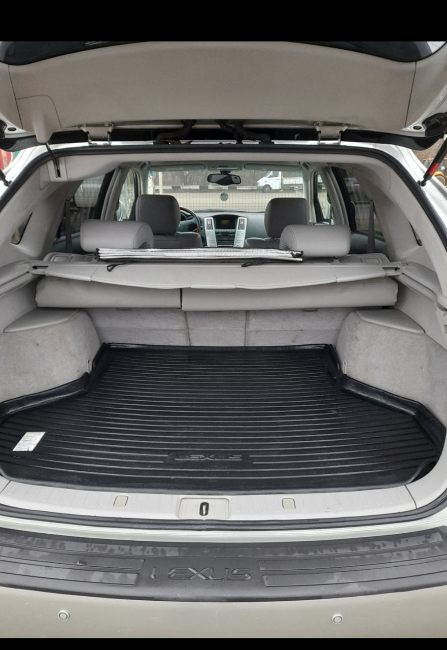Lexus RX Series фото 10