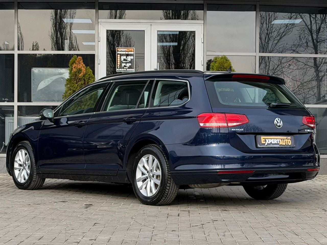 Volkswagen Passat — фото 4