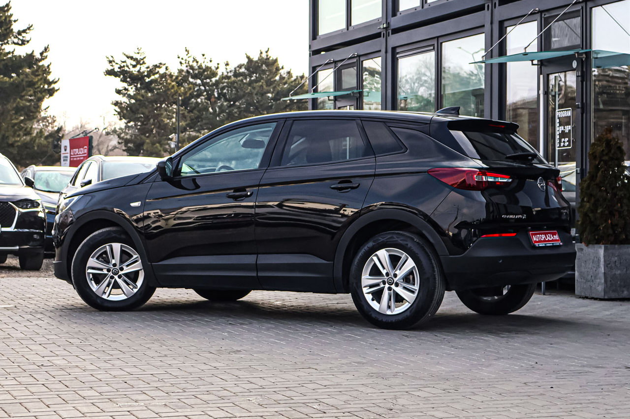 Opel Grandland X фото 4