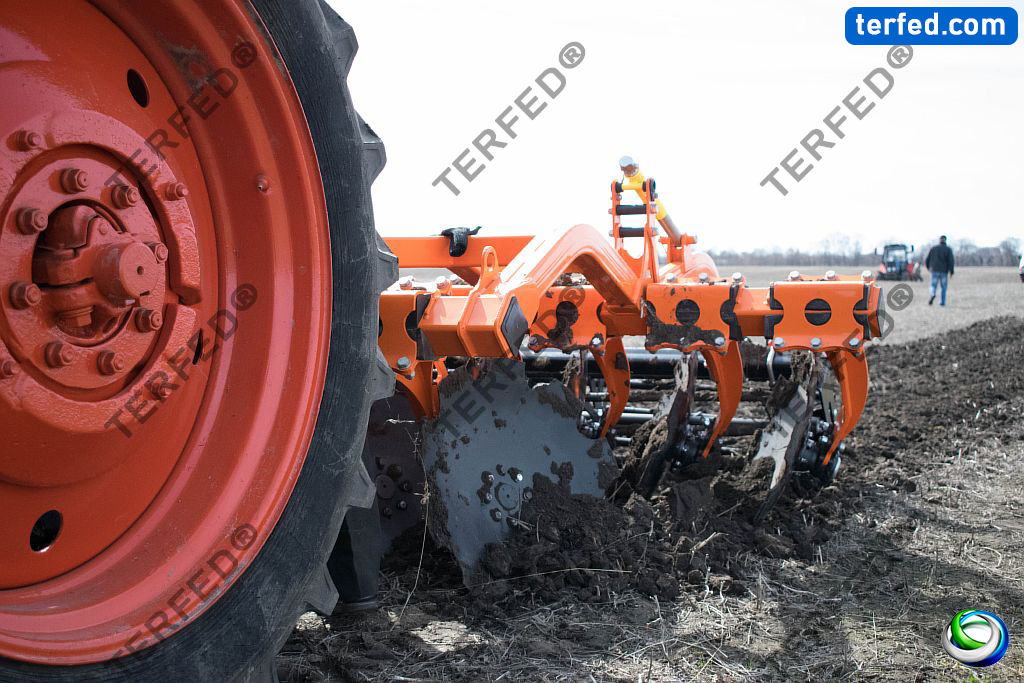 Grapa cu discuri 2,4 "taurus"/ навесные дисковые бороны 2,4 "таурус" - IN RATE CU 0% foto 6