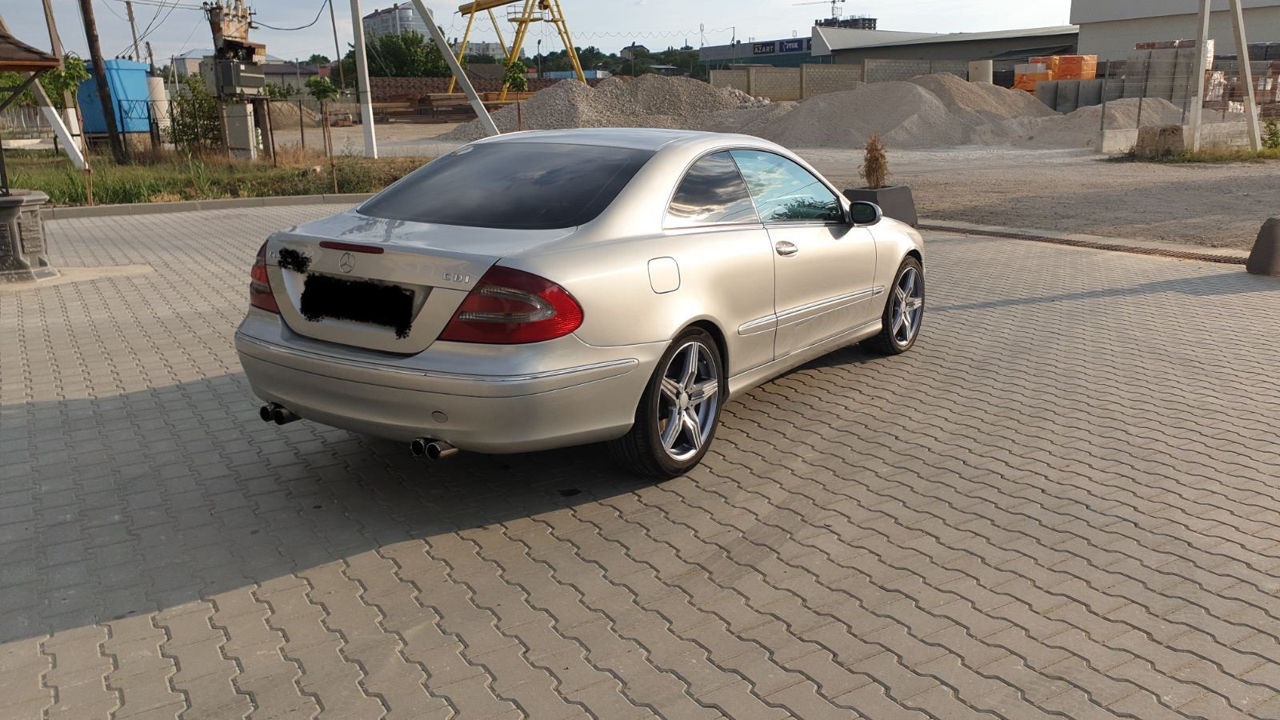 Mercedes Clk w209 foto 6