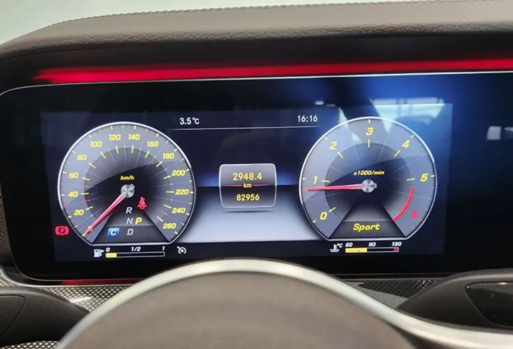Mercedes CLS-Class foto 4