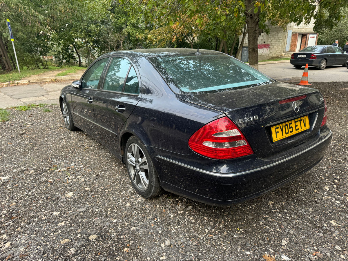 Mercedes E-Class foto 3