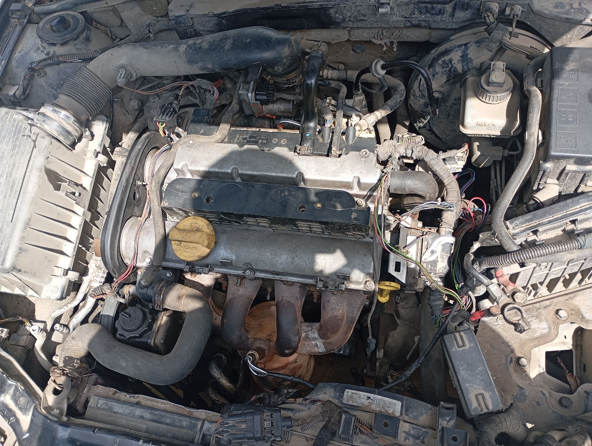Opel Vectra foto 1