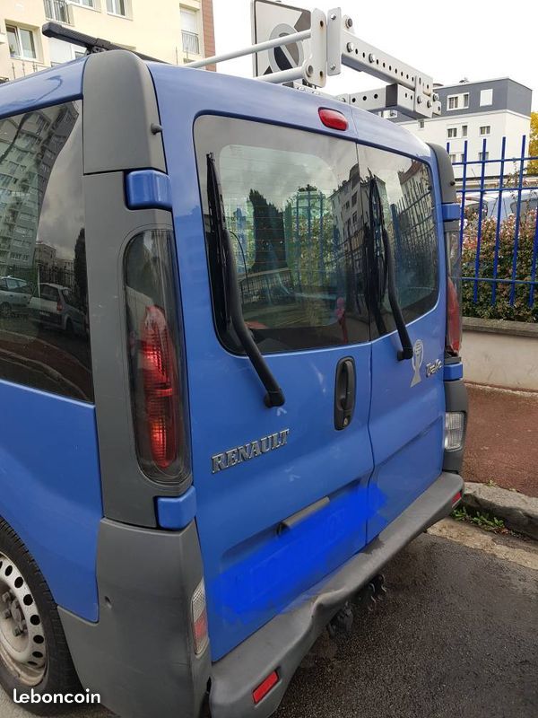 Piese auto  renault trafic  master  2.5 dci  1.9 dci  toate piesele foto 4