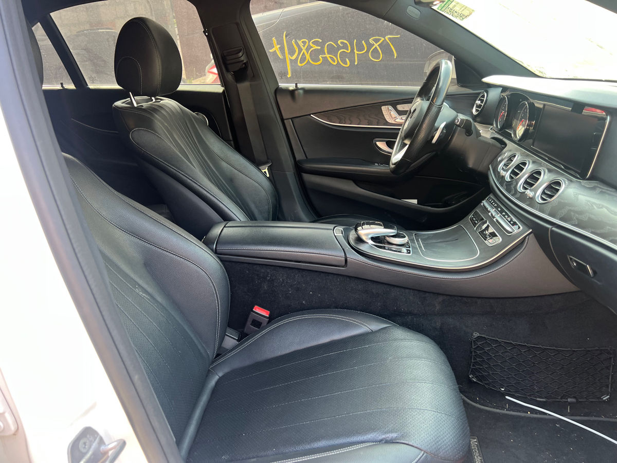 Mercedes E-Class foto 4