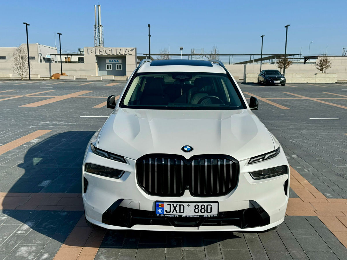 BMW X7 foto 0