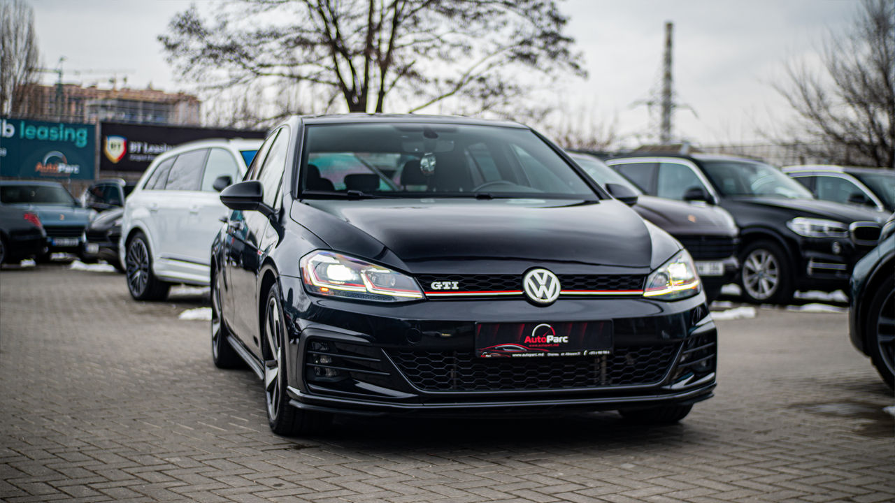Volkswagen Golf foto 2
