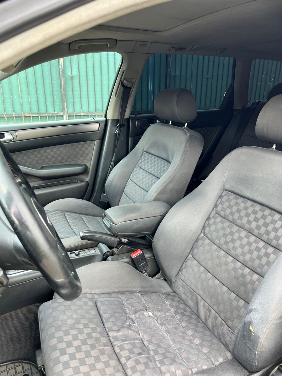 Audi A6 foto 7