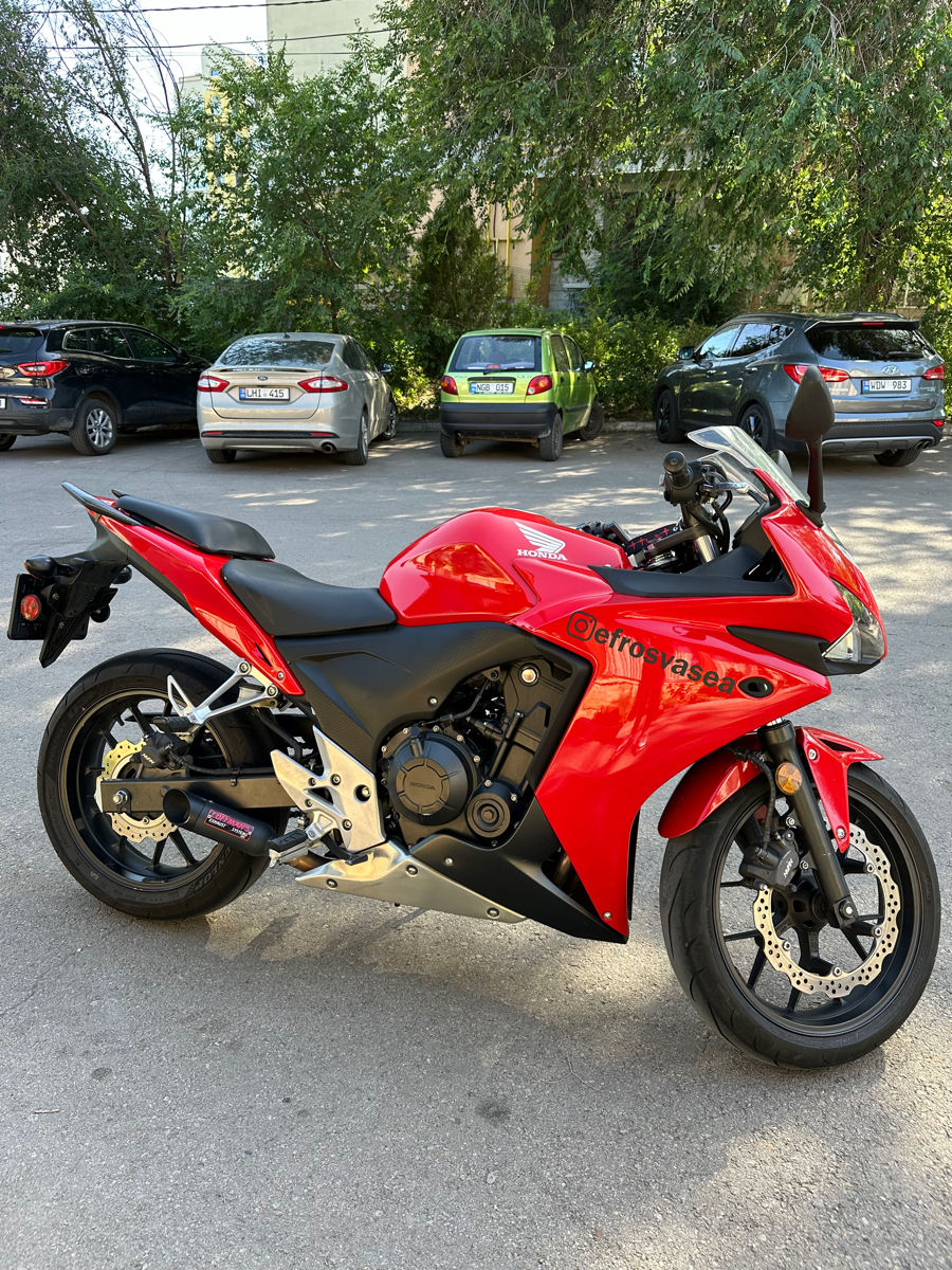 Honda CBR 500R foto 3