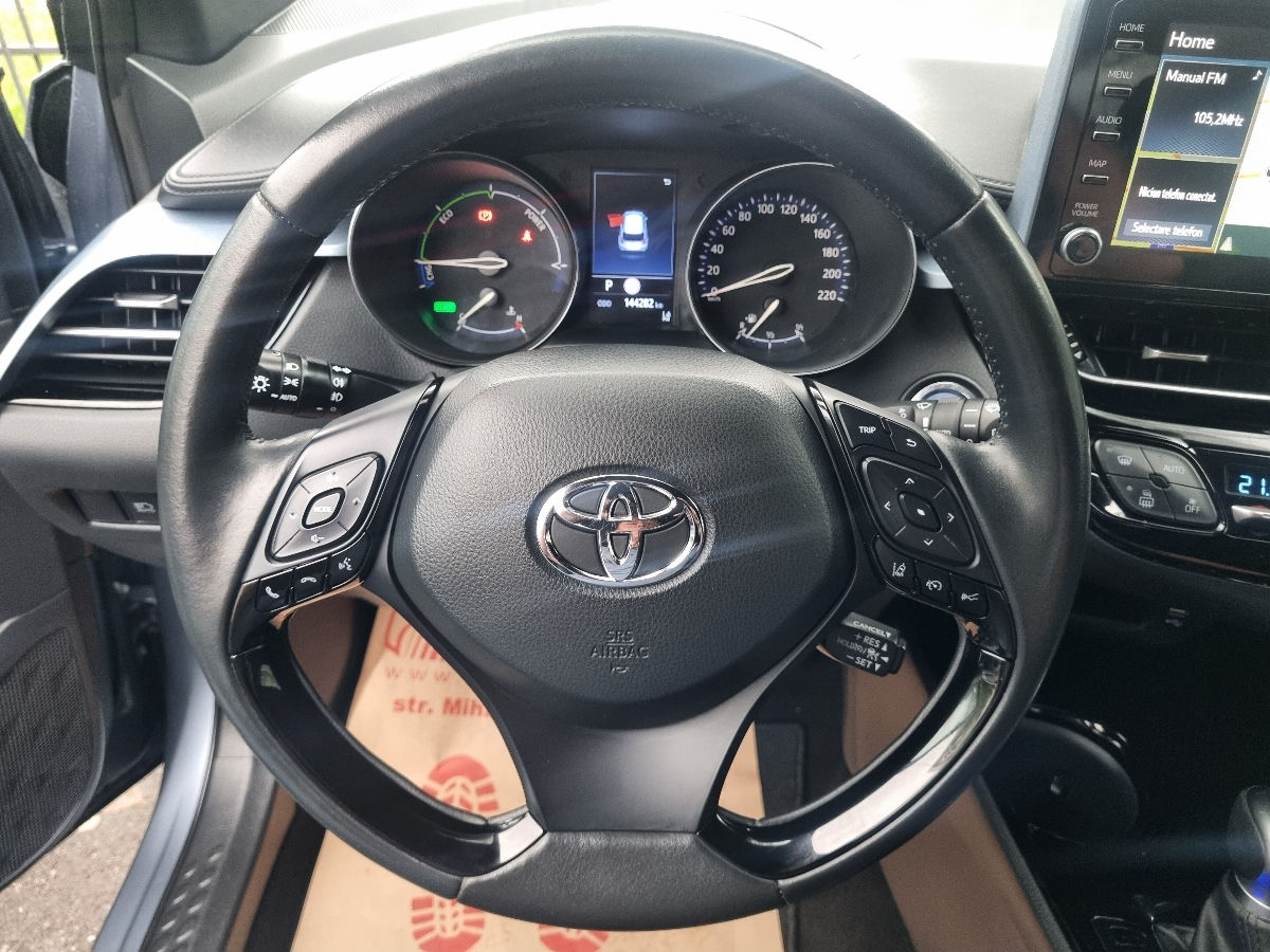 Toyota C-HR 2021 photo 10