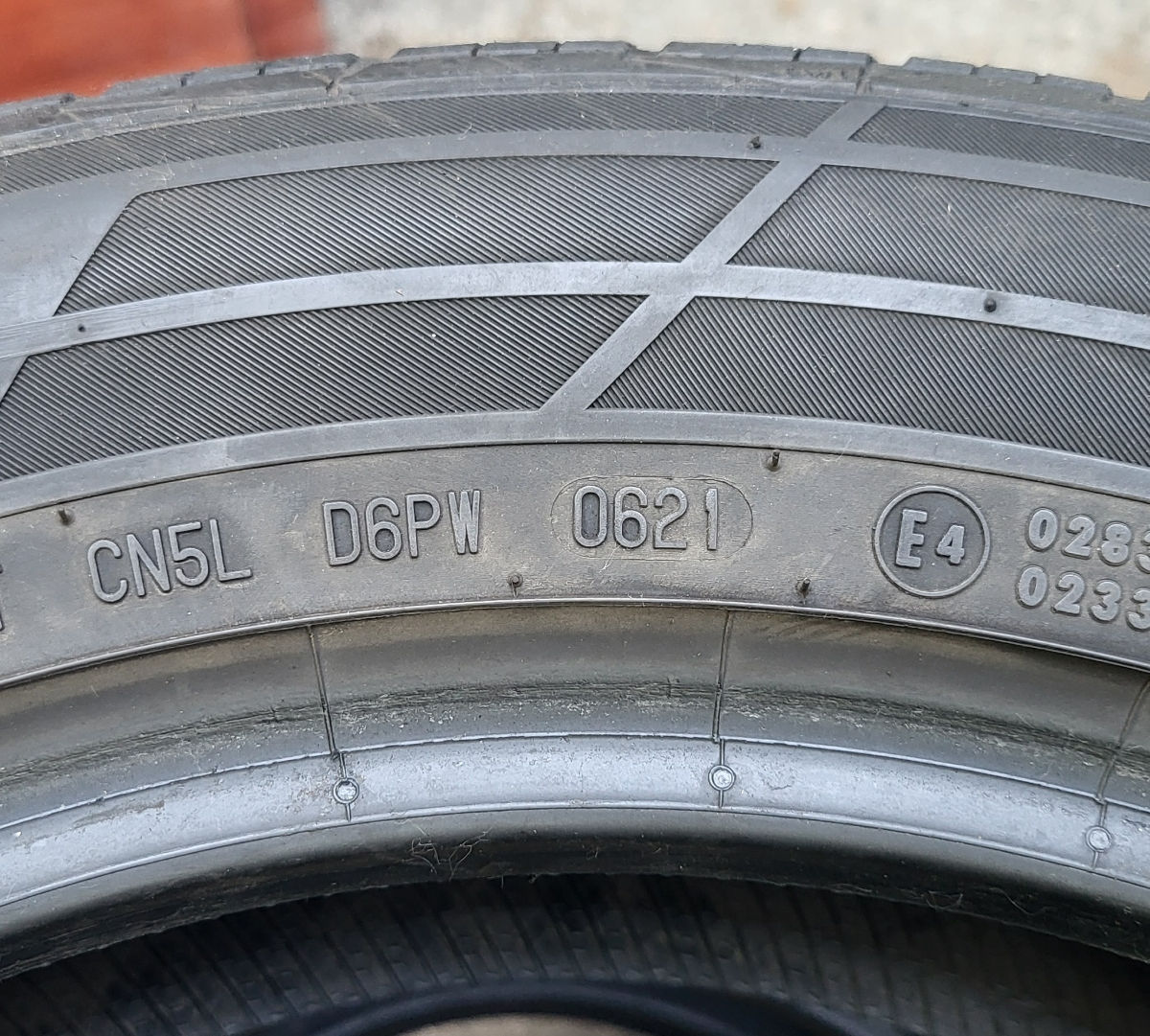 Шины 225/55 R18 Continental  фото 6