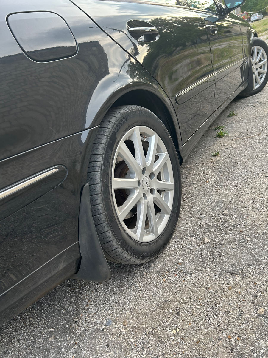 Piese Mercedes w211 dezmemrare Mercedes foto 3