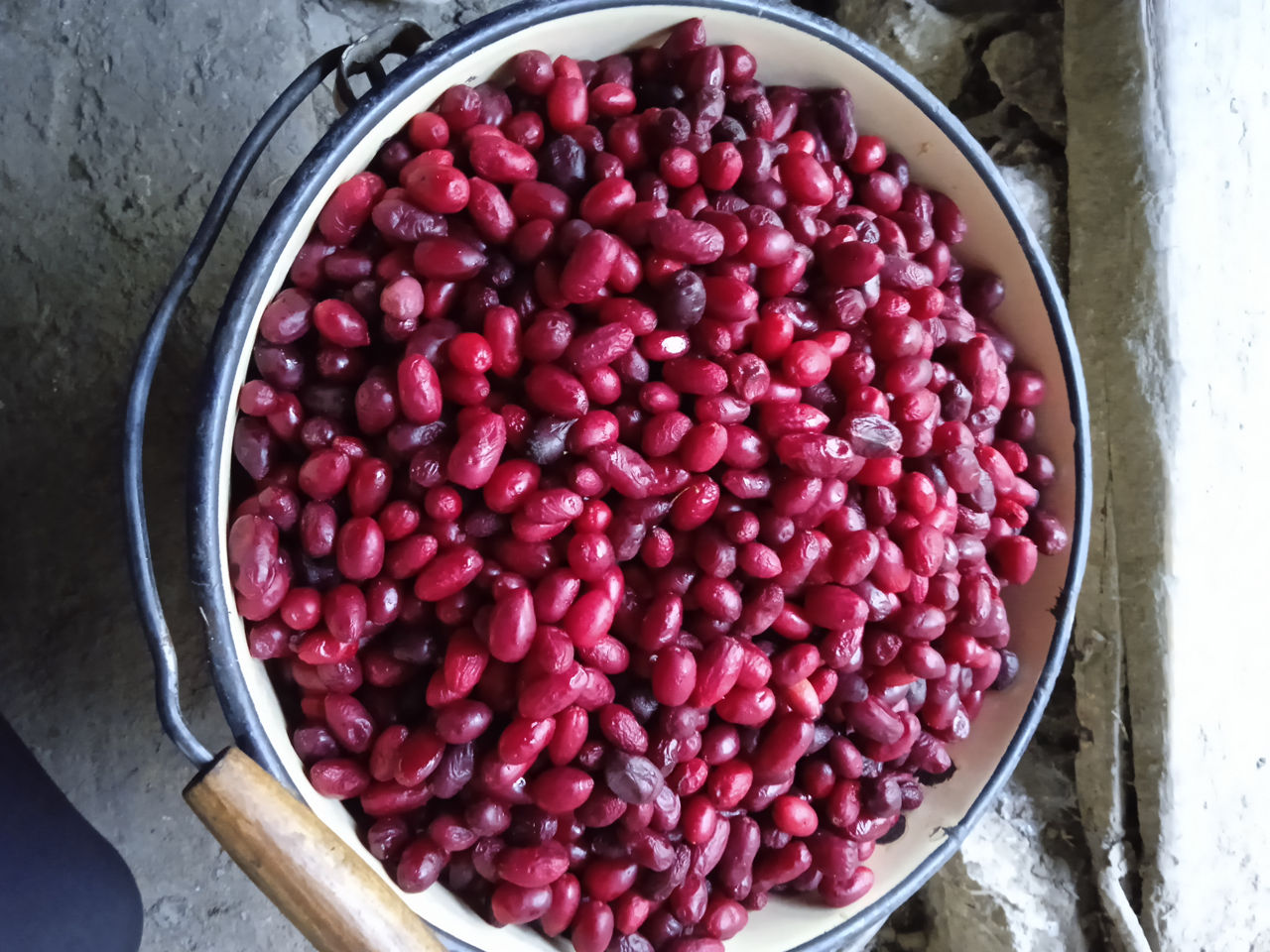 Продам кизил