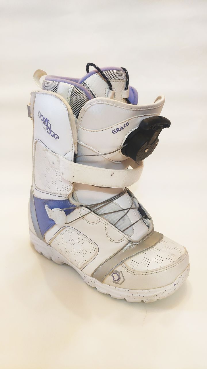 Ботинки для сноуборда Northwave Grace White-Violet.
