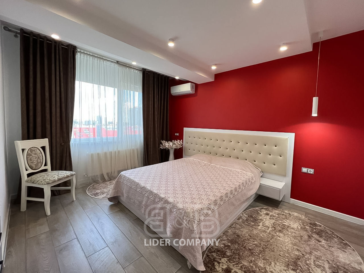 Apartament cu 2 camere, 82 m², Centru, Chișinău foto 6