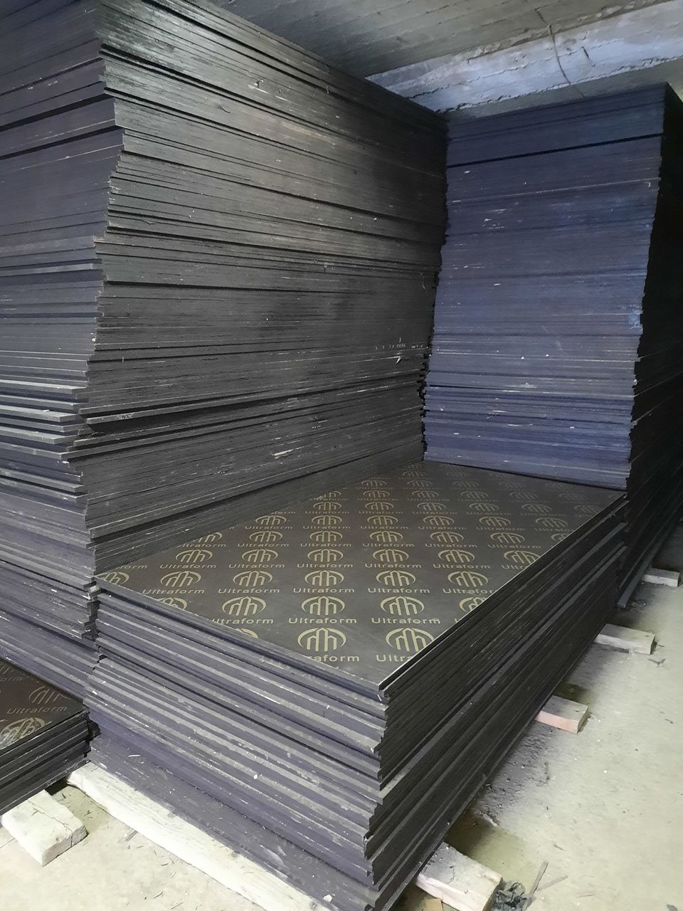 Фанера финская ламинированная - placaj laminat - 18mm