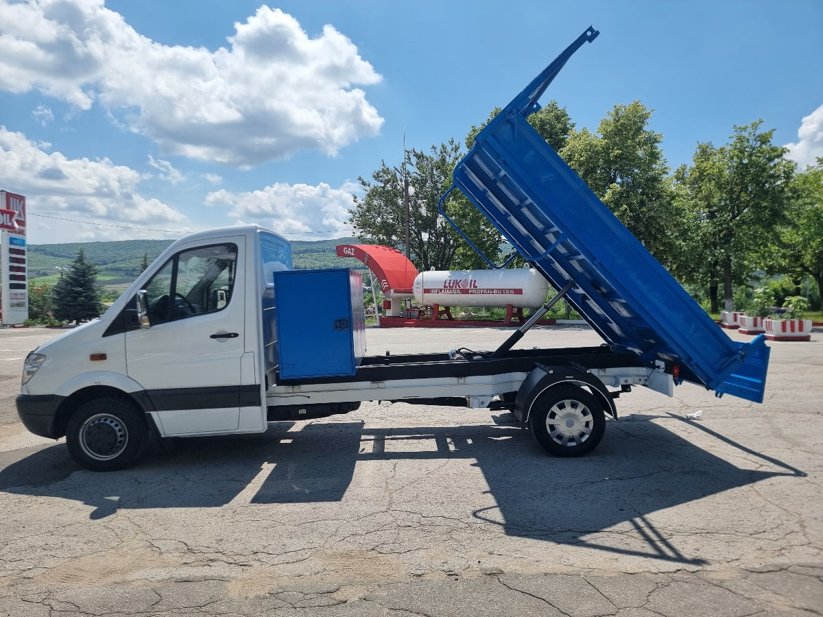 Mercedes delfin 516 cu TVA foto 6