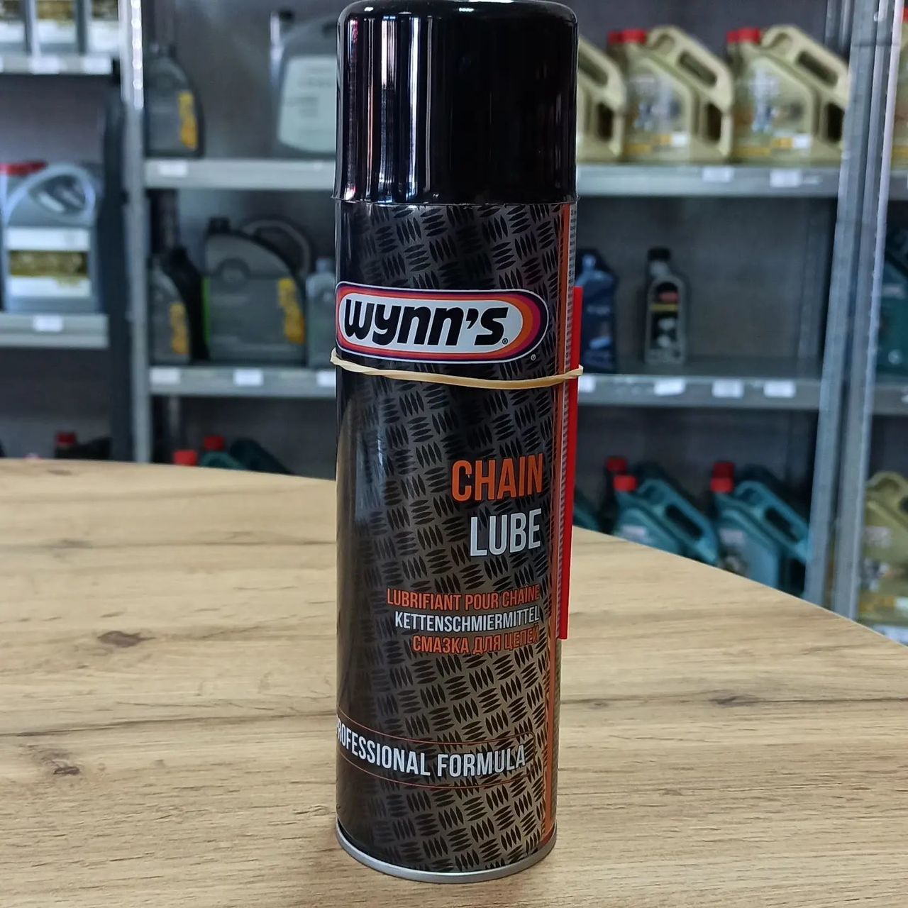 Wynn's Chain Lube является сильно адгезионной водоотталкивающей смазкой. foto 0