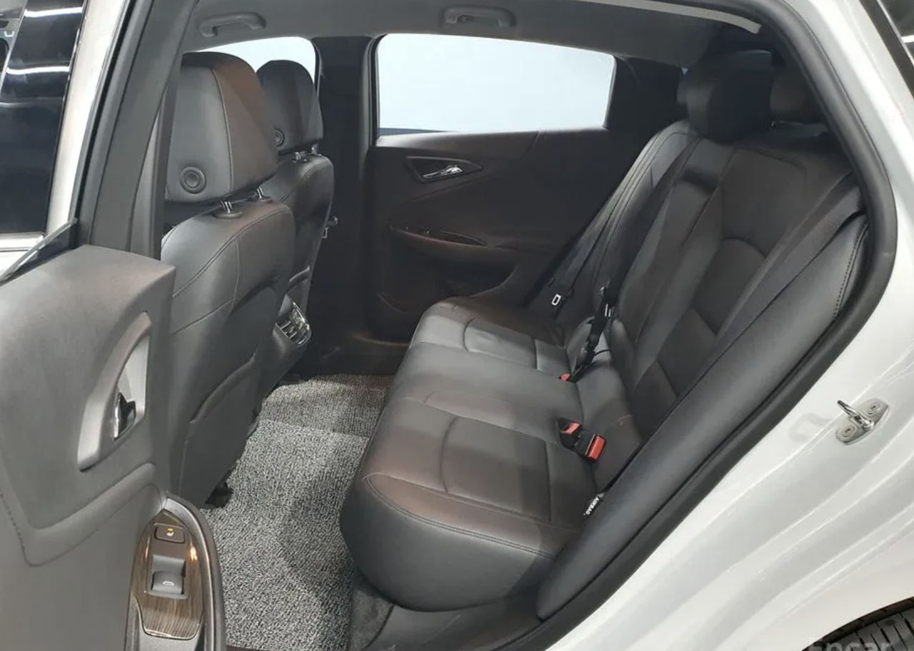 Chevrolet Malibu foto 12